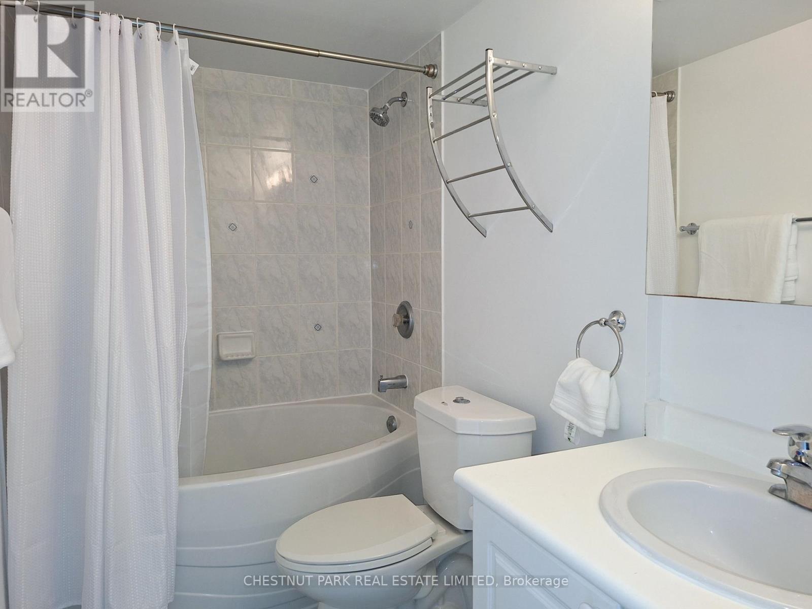 622 - 3 Ellesmere Street, Richmond Hill, Ontario  L4B 4N2 - Photo 15 - N12755276