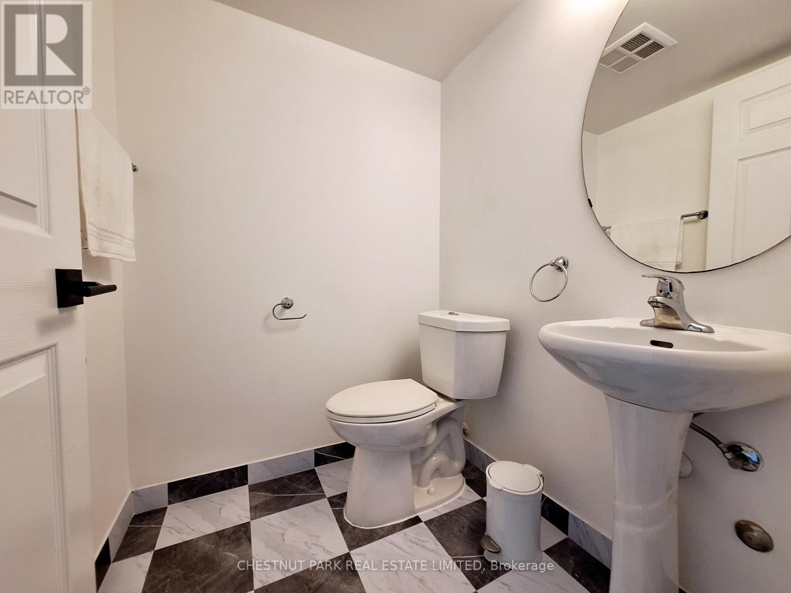 622 - 3 Ellesmere Street, Richmond Hill, Ontario  L4B 4N2 - Photo 7 - N12755276