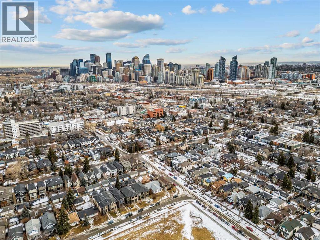 300 & 302 16a Street Nw, Calgary, Alberta  T2N 2C8 - Photo 8 - A2282888