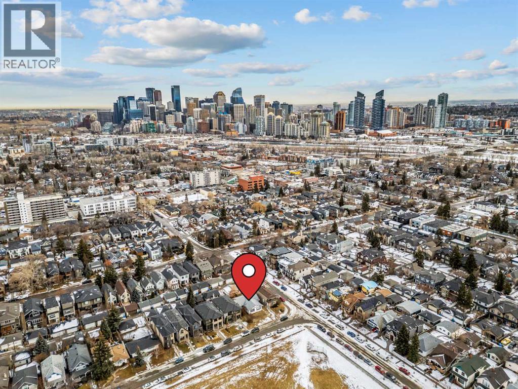 300 & 302 16a Street Nw, Calgary, Alberta  T2N 2C8 - Photo 9 - A2282888