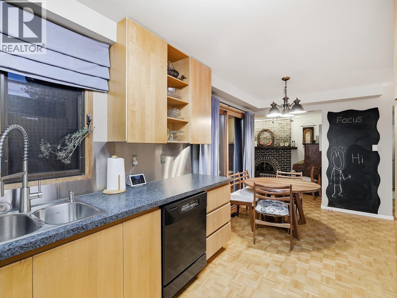 4288 Candlewood Drive, Richmond, British Columbia  V7C 4W1 - Photo 7 - R3086157