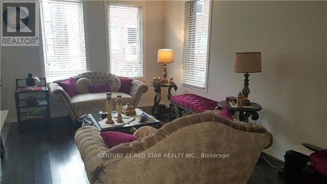 58 Mclaughlin Avenue, Milton, Ontario  L9T 9A4 - Photo 2 - W12755306