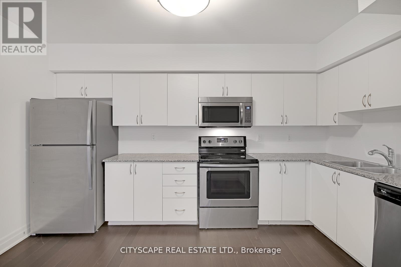 402 - 380 Wallace Avenue, Toronto, Ontario  M6P 3P2 - Photo 10 - W12755314