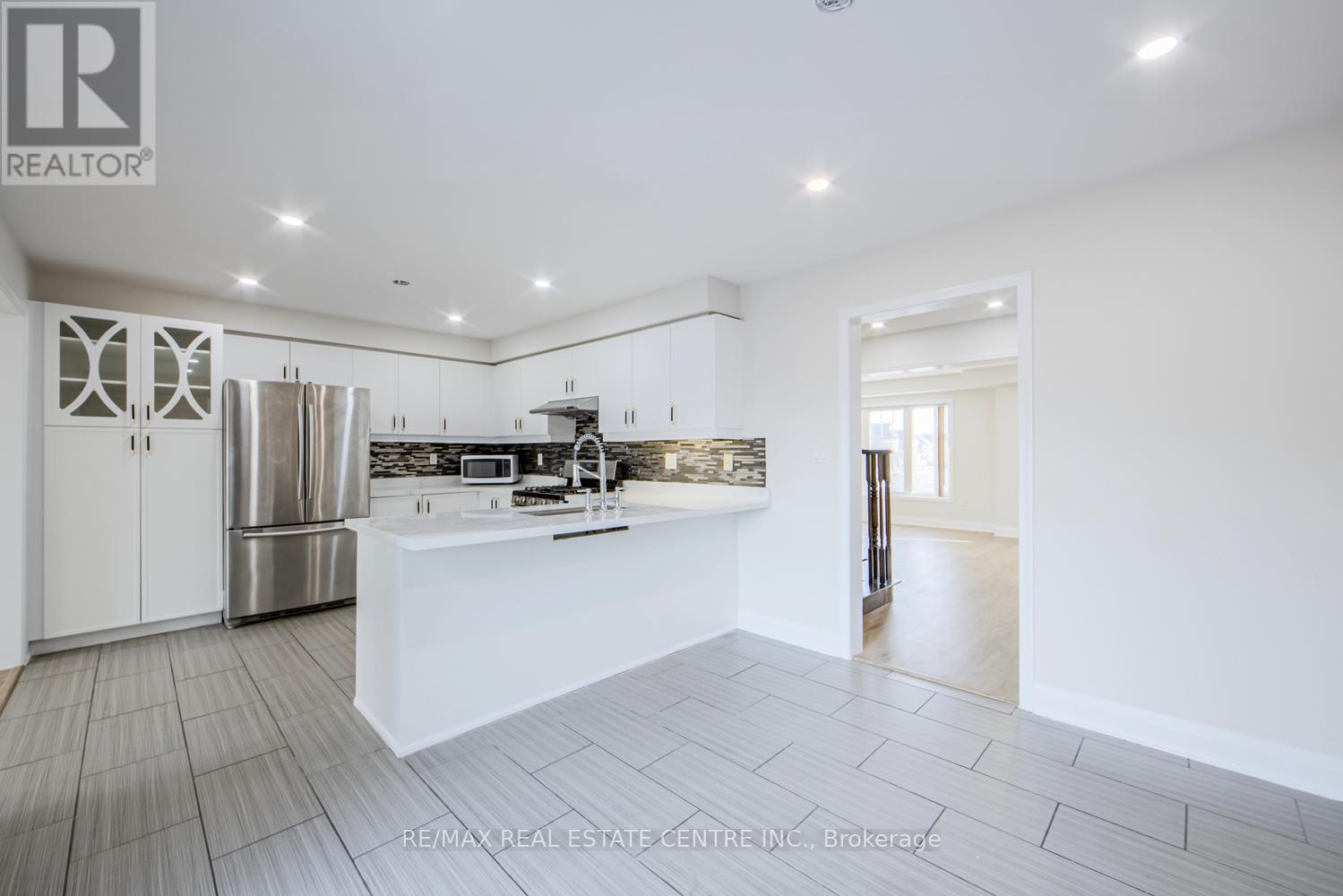 299 Dymott Avenue, Milton, Ontario  L9T 0Z5 - Photo 21 - W12755320