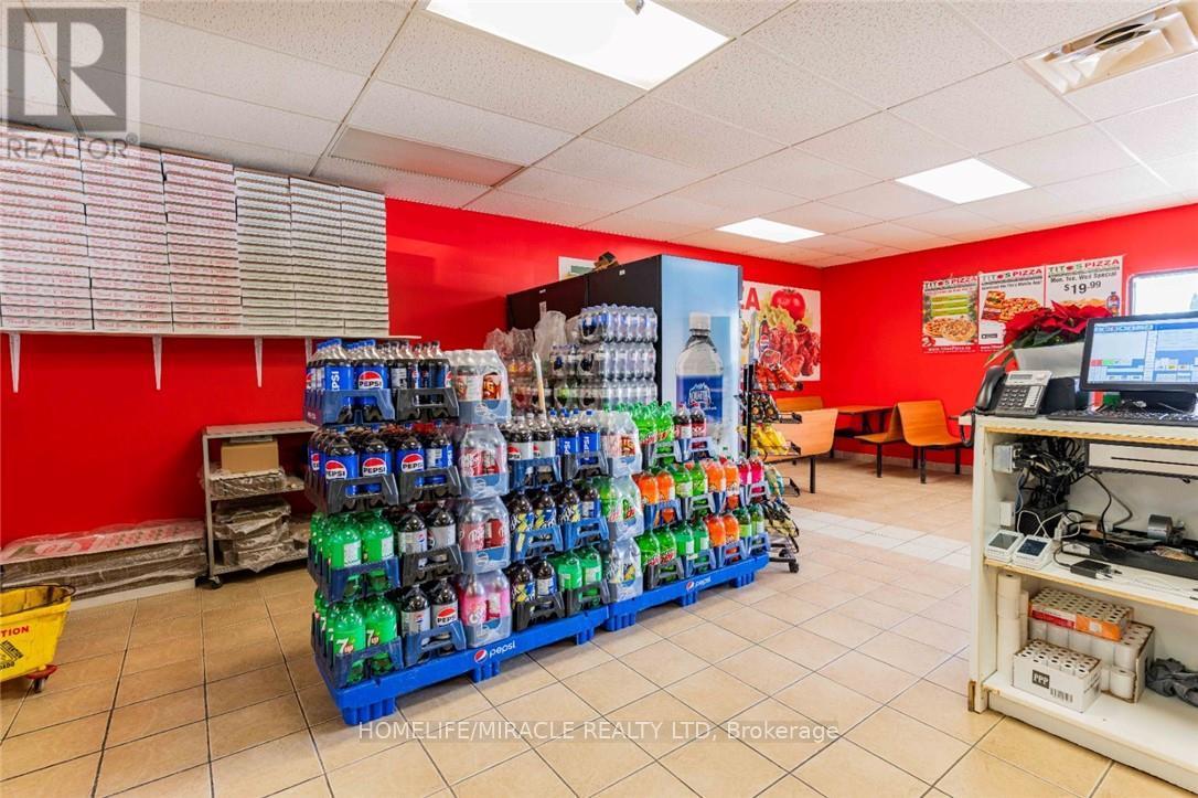 6 - 112 Oriole Parkway W, Woolwich, Ontario  N3B 1C5 - Photo 6 - X12755300