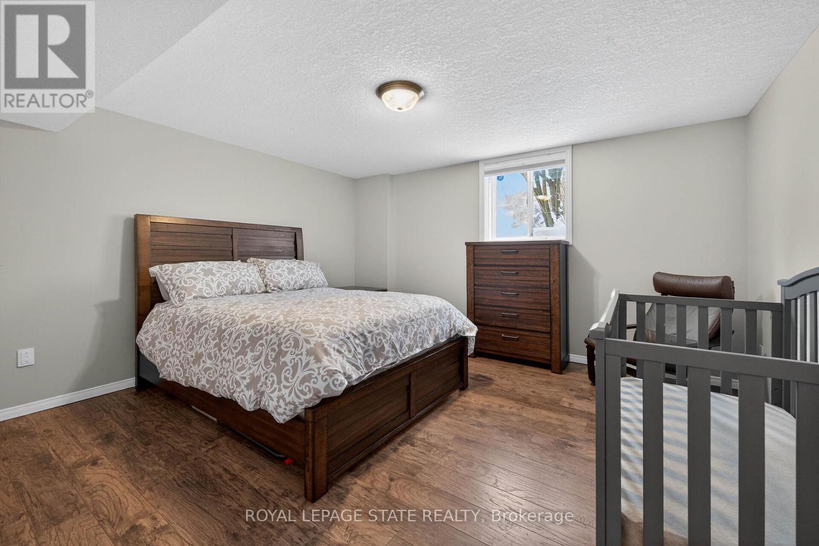 90 Kortright Road E, Guelph, Ontario  N1G 4N8 - Photo 37 - X12755336