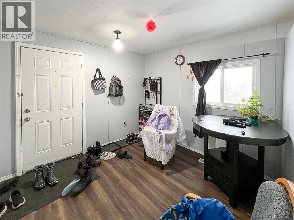 4919 1 Street, Donnelly, Alberta  T0H 1G0 - Photo 2 - A2273651