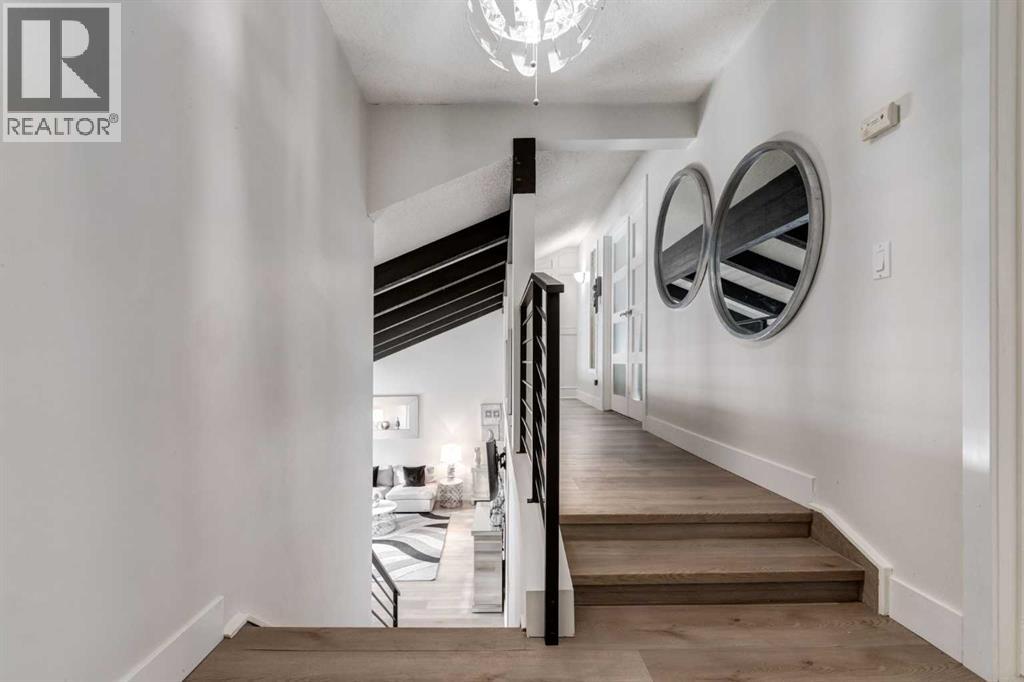 16 Woodgate Close Sw, Calgary, Alberta  T2W 4C1 - Photo 25 - A2281588