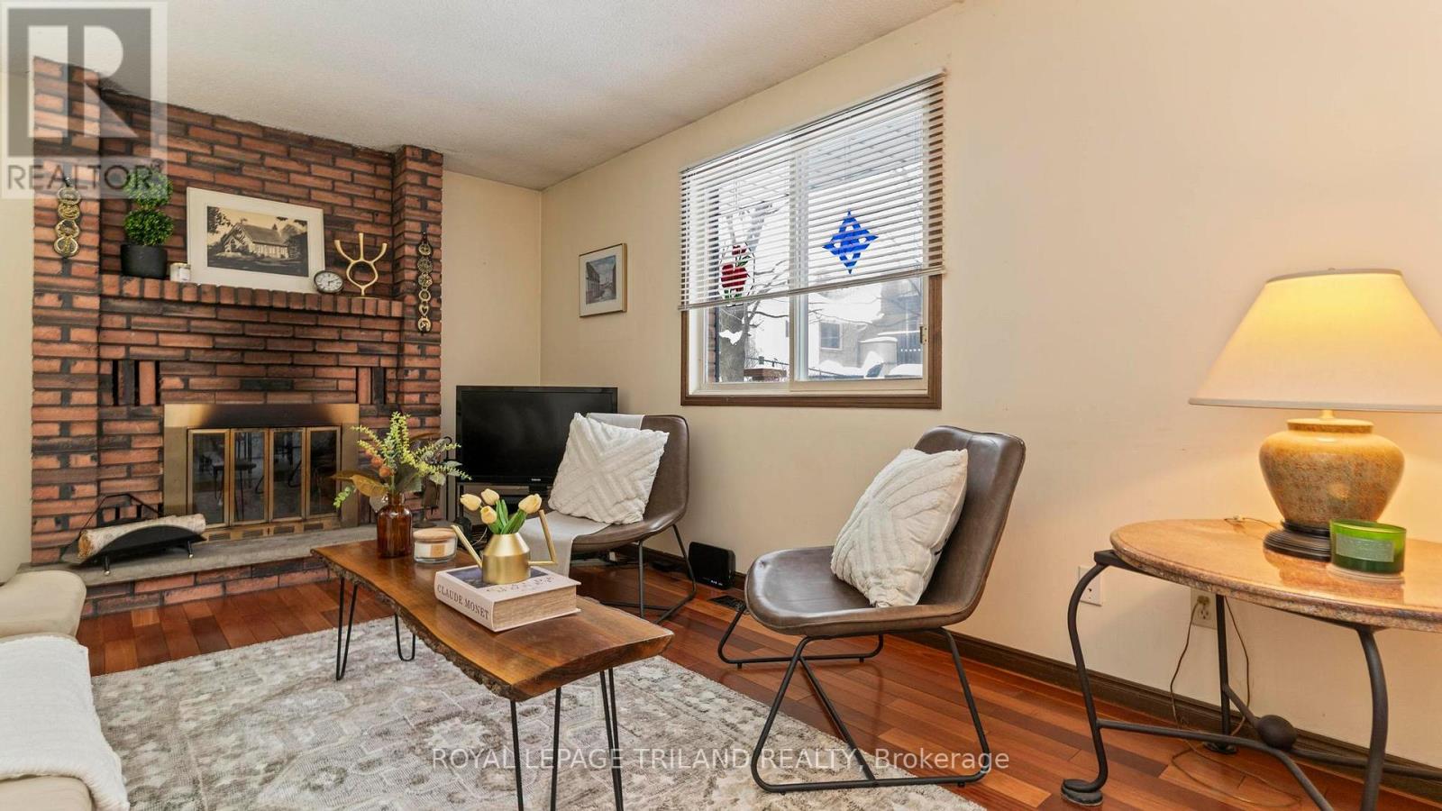 Photo 20 of 41 for 535 Grand View Avenue