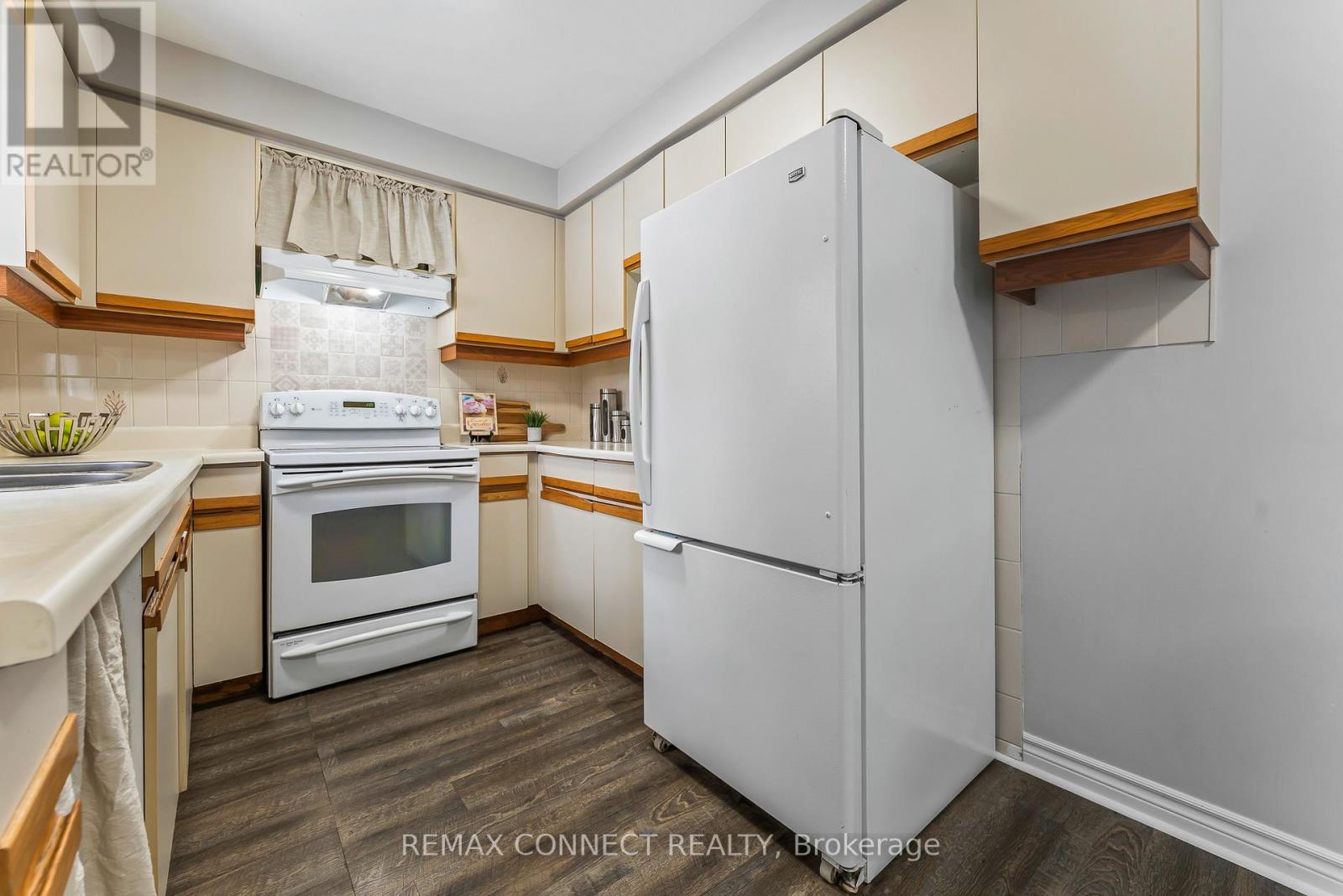 959 Redbird Crescent, Pickering, Ontario  L1V 5K8 - Photo 13 - E12752450