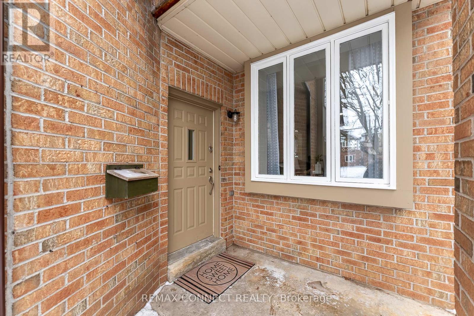 959 Redbird Crescent, Pickering, Ontario  L1V 5K8 - Photo 3 - E12752450