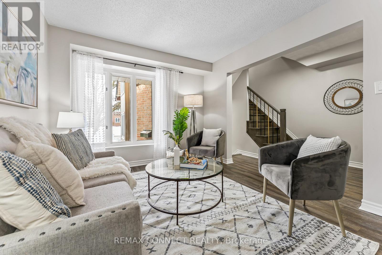 959 Redbird Crescent, Pickering, Ontario  L1V 5K8 - Photo 4 - E12752450