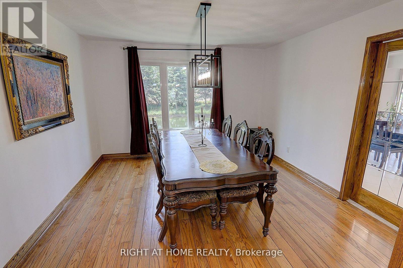 1008 Mount Albert Road, East Gwillimbury, Ontario  L0G 1V0 - Photo 7 - N12606852