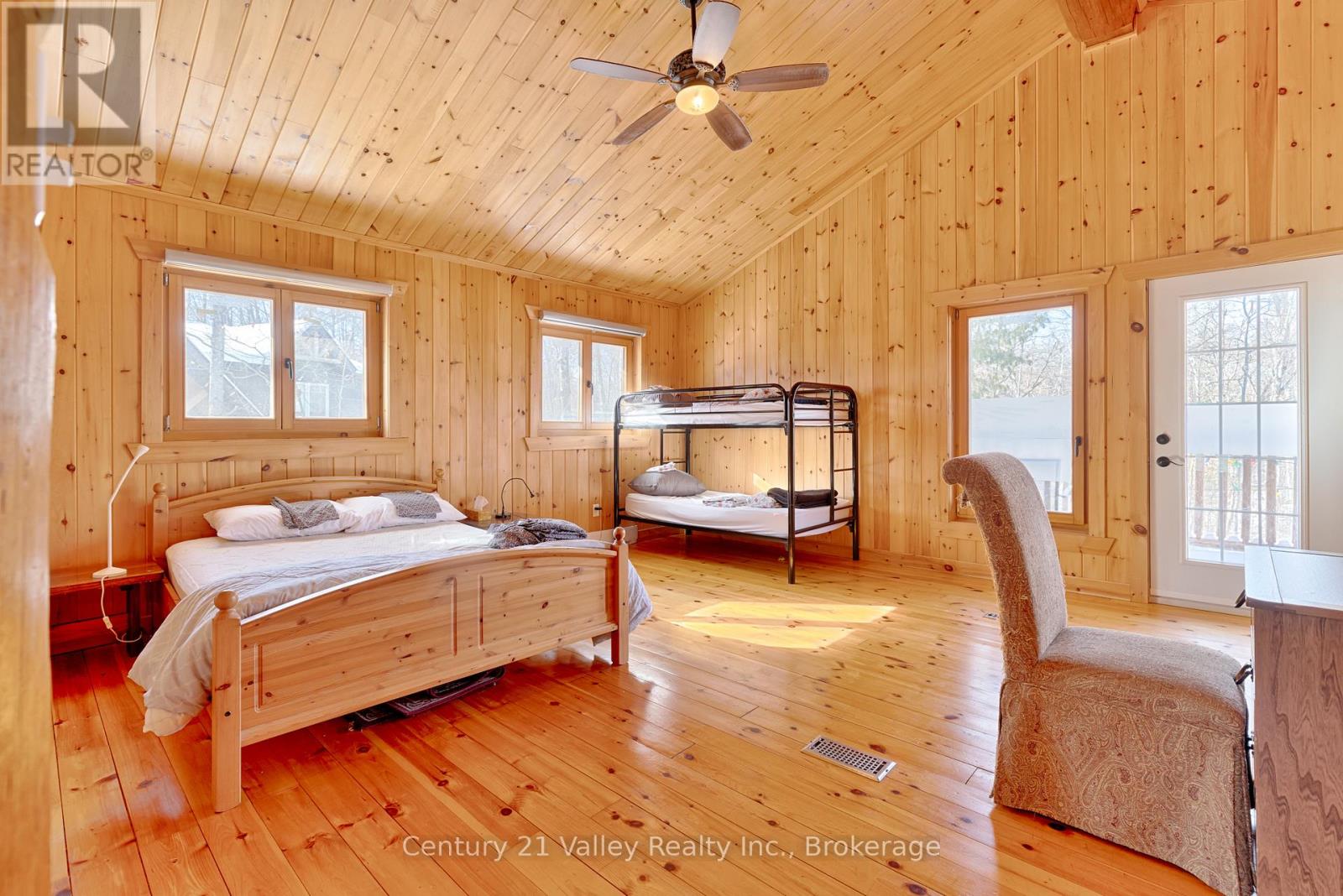 42 Crestview Drive, Greater Madawaska, Ontario  K0J 1H0 - Photo 22 - X12755464