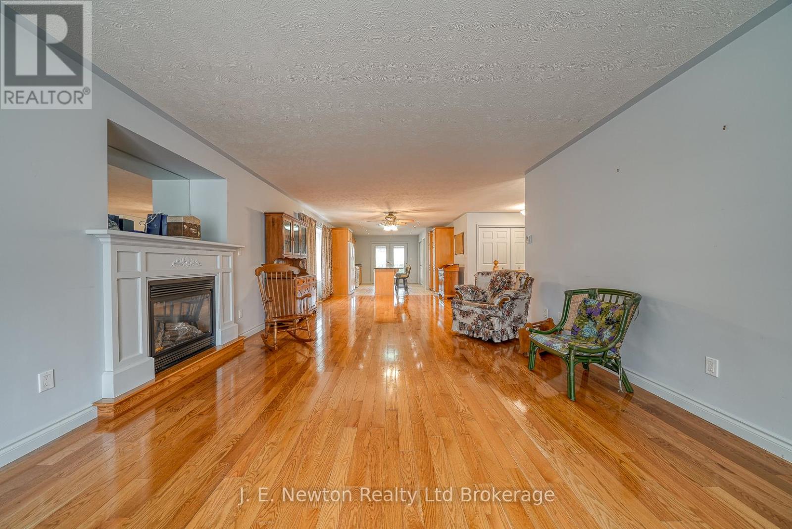 356 Broadway Street, Tillsonburg, Ontario  N4G 3S3 - Photo 13 - X12388690