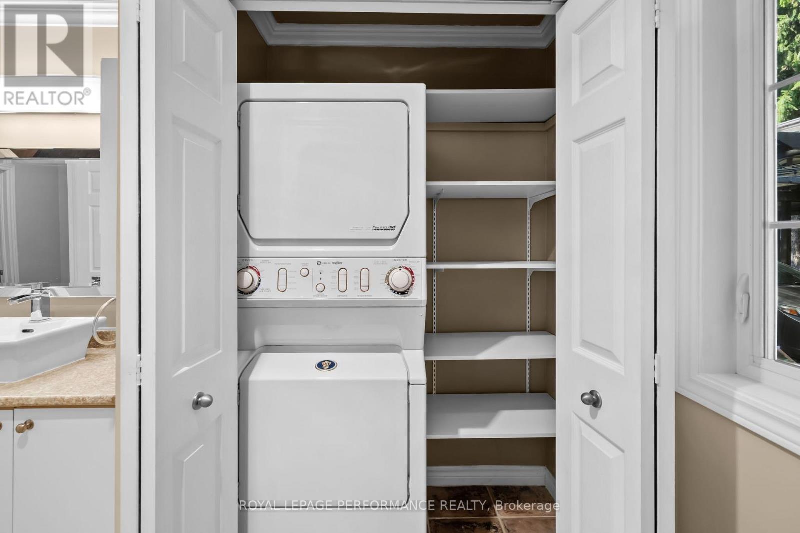 28 Queen Street, North Stormont, Ontario  K0A 1R0 - Photo 32 - X12755460