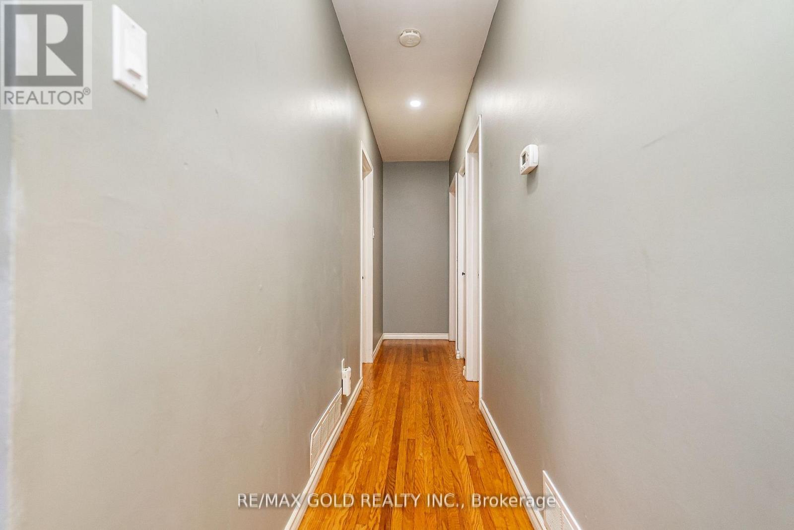 41 Aberdeen Crescent, Brampton, Ontario  L6T 2P8 - Photo 16 - W12478365