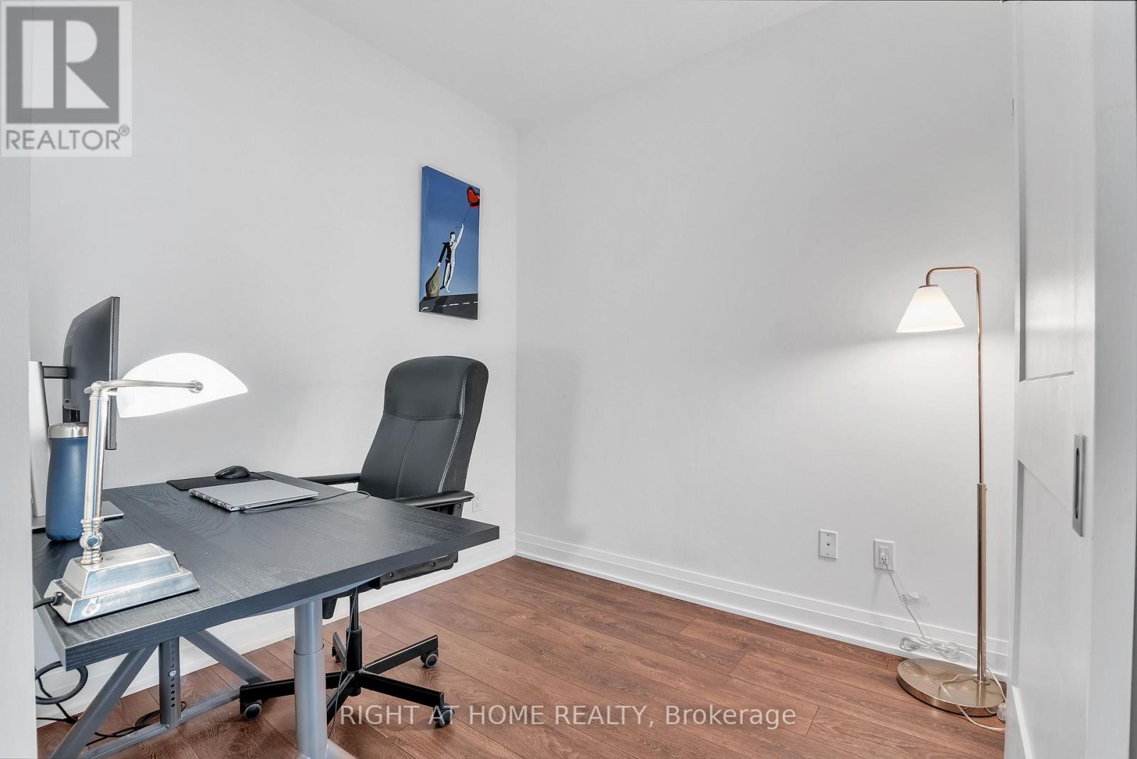 512 - 21 Park Street E, Mississauga, Ontario  L5G 0C2 - Photo 21 - W12720316