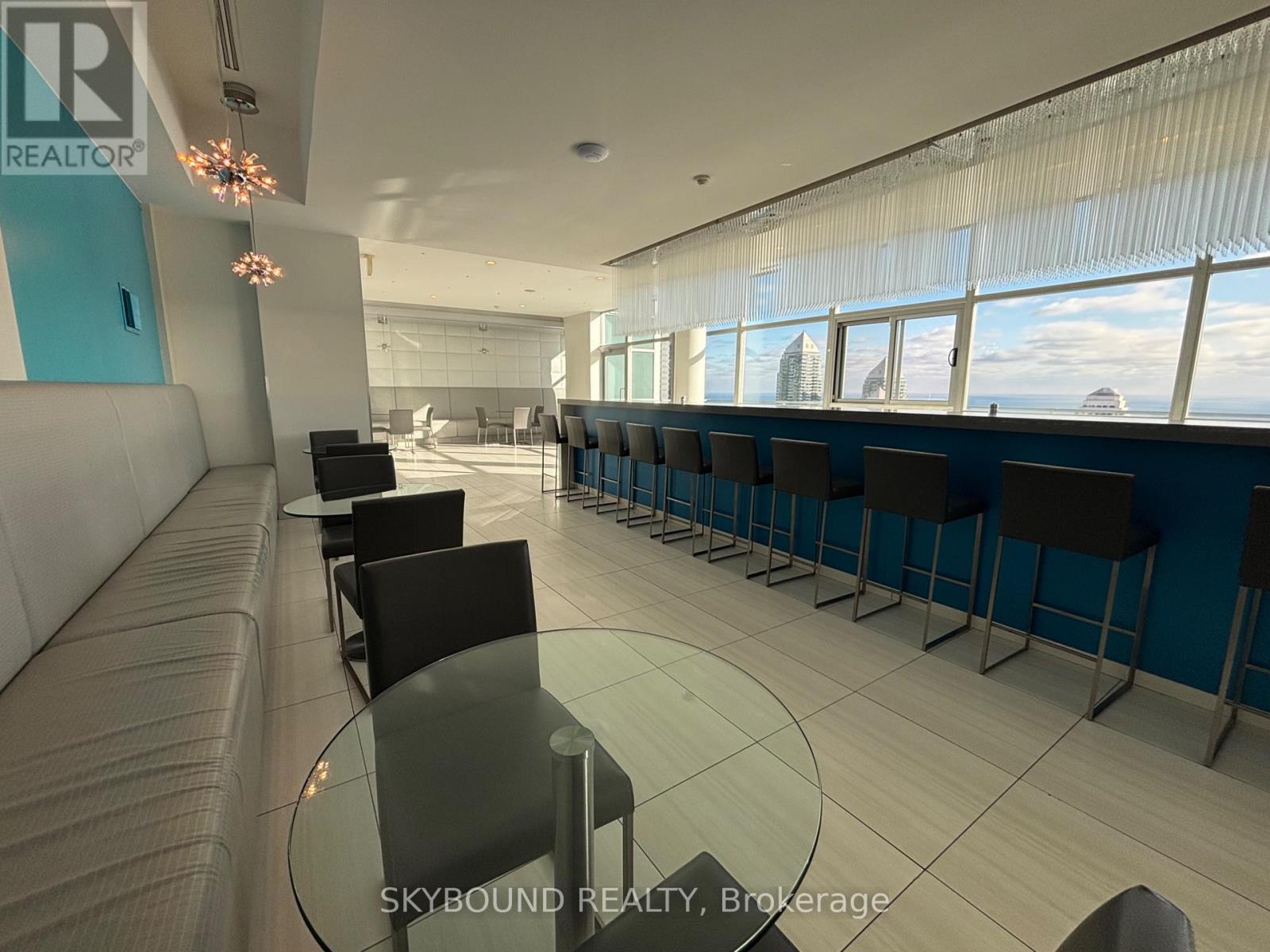 2723 - 165 Legion Road N, Toronto, Ontario  M8Y 0B3 - Photo 42 - W12385774