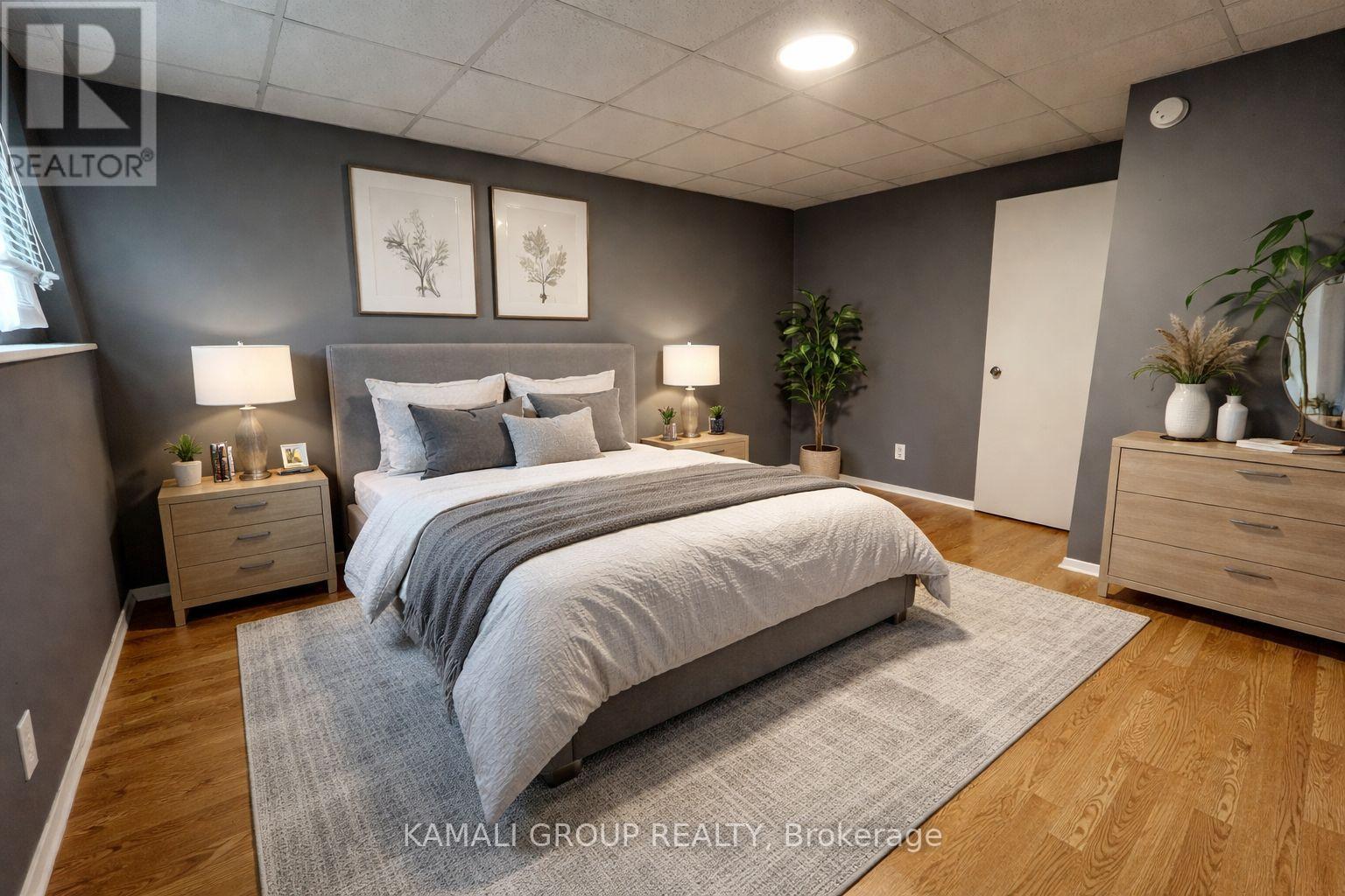 Bsmt - 38 Mayfair Drive, Welland, Ontario  L3C 7A2 - Photo 1 - X12691150