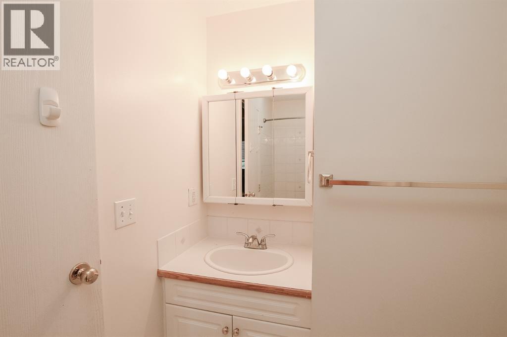 5, 3501 51 Avenue, Red Deer, Alberta  T4N 4G1 - Photo 23 - A2280818