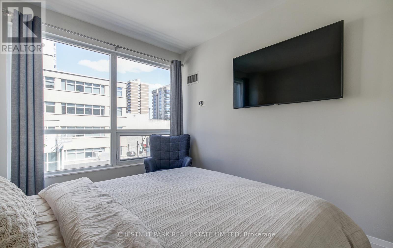 302 - 1430 Yonge Street, Toronto, Ontario  M4T 1Y6 - Photo 10 - C12755492