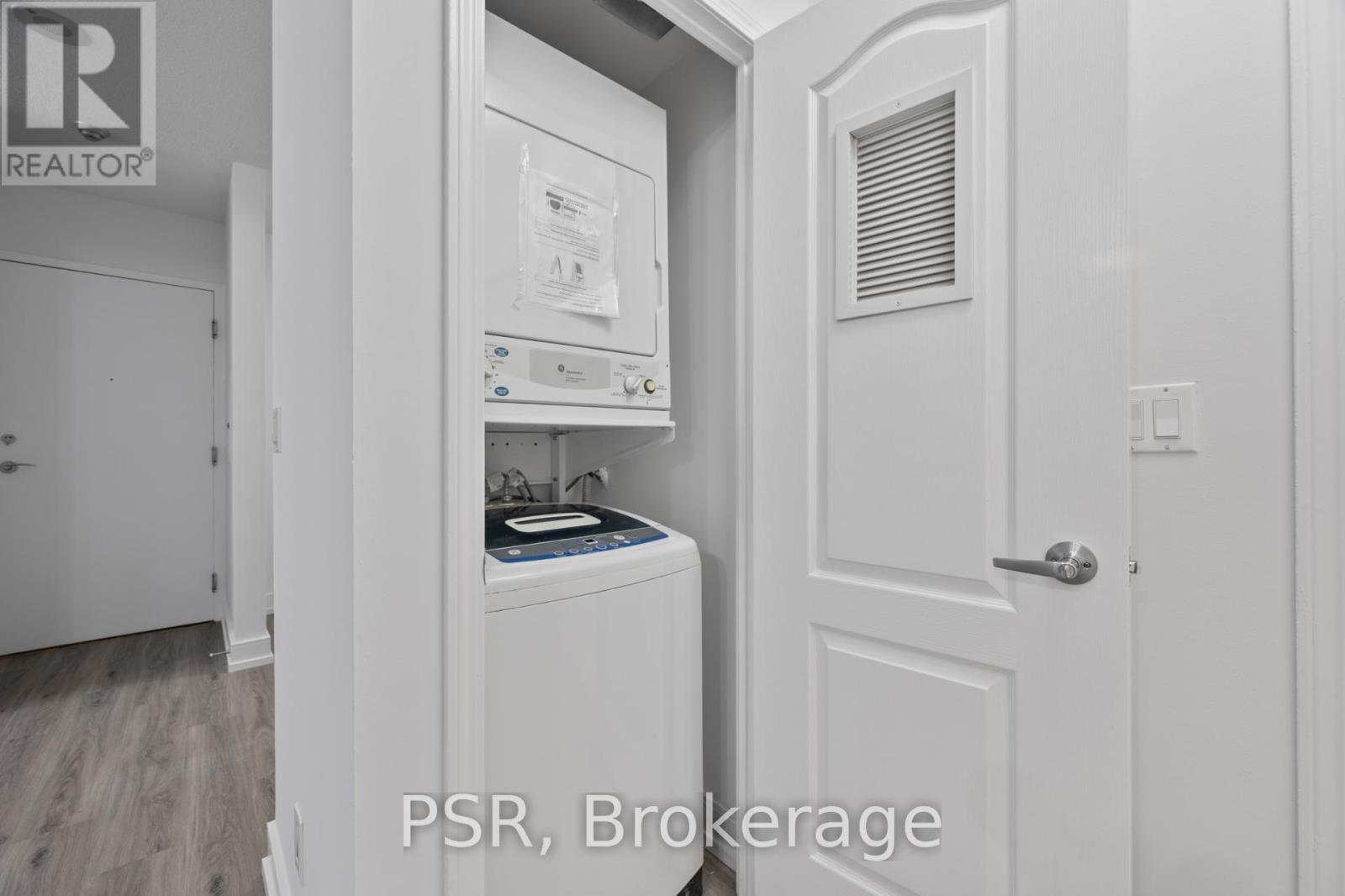 1002 - 50 John Street, Toronto, Ontario  M5V 3T5 - Photo 10 - C12755500