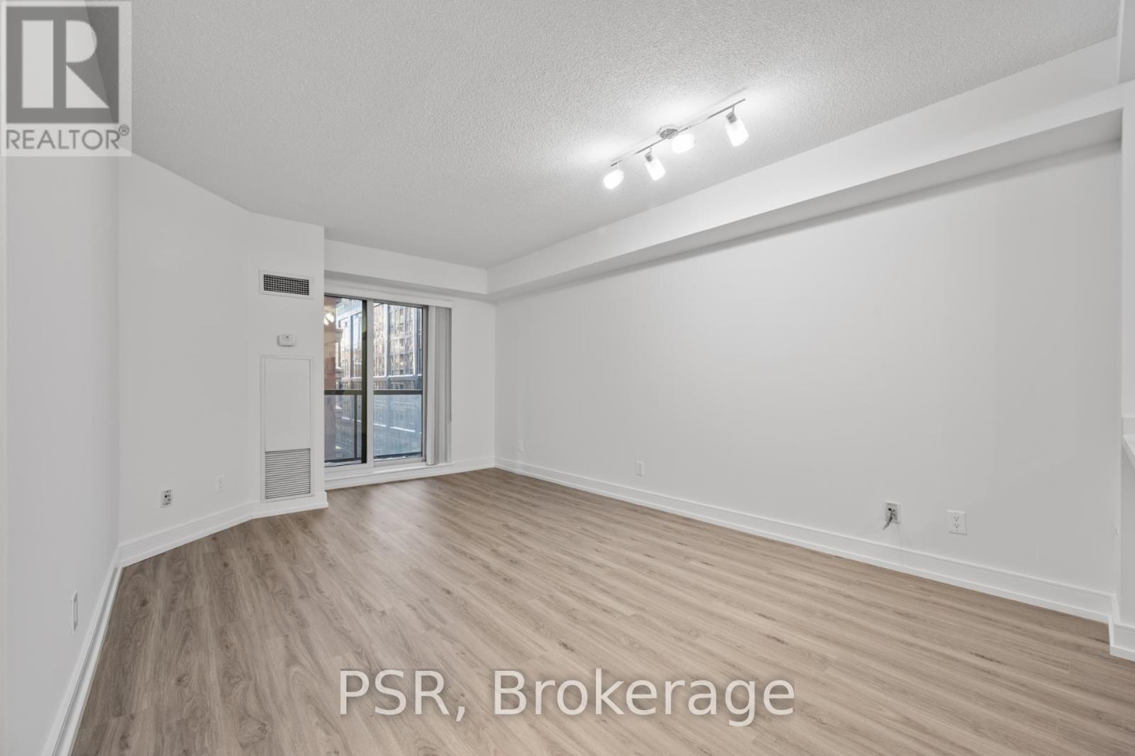 1002 - 50 John Street, Toronto, Ontario  M5V 3T5 - Photo 3 - C12755500