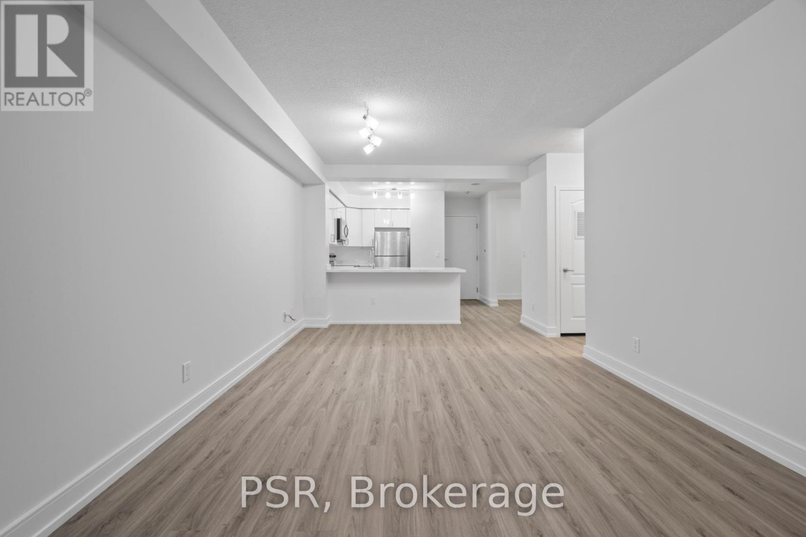 1002 - 50 John Street, Toronto, Ontario  M5V 3T5 - Photo 5 - C12755500