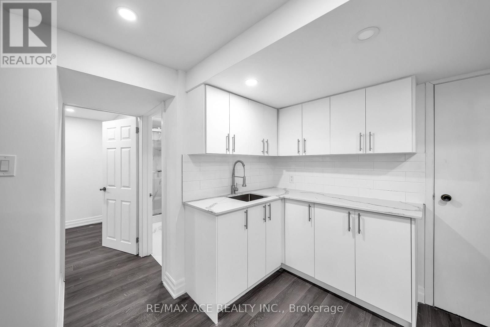 4 Broughton Court, Whitby, Ontario  L1N 6Y8 - Photo 39 - E12755412