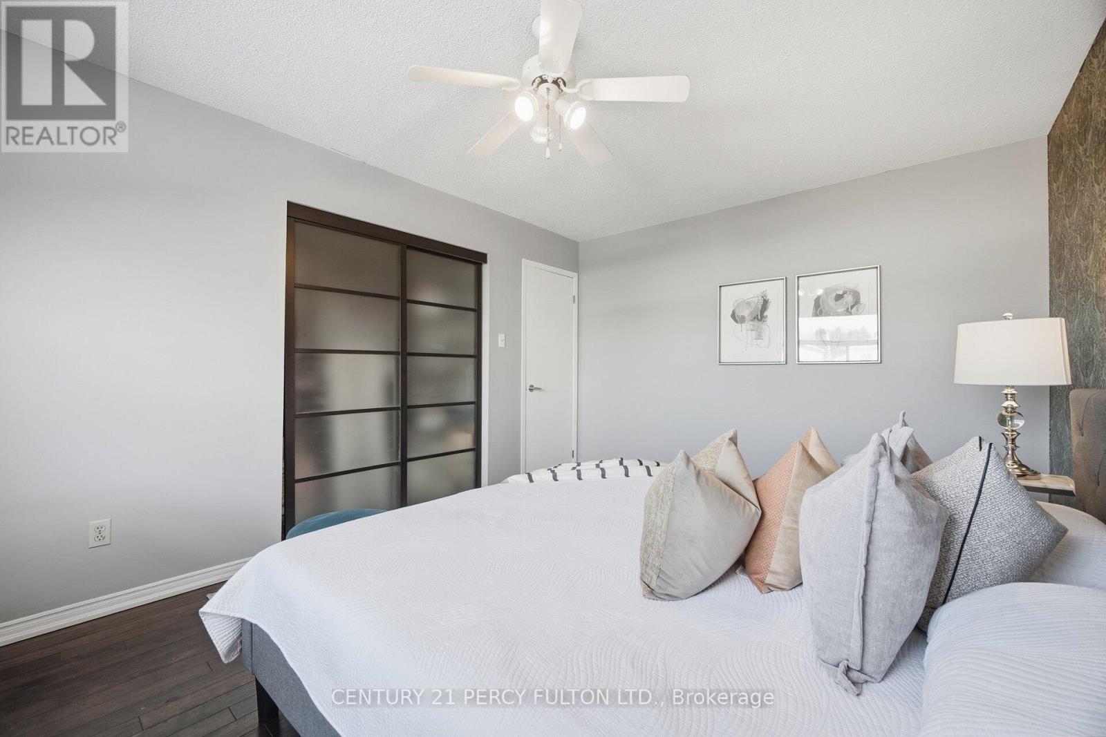 1302 Ferncliff Circle, Pickering, Ontario  L1X 1W7 - Photo 19 - E12755448