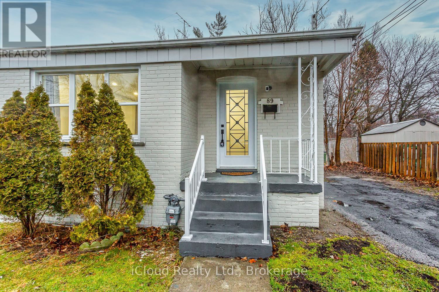 89 Darlingside Drive, Toronto, Ontario  M1E 3P2 - Photo 2 - E12755490