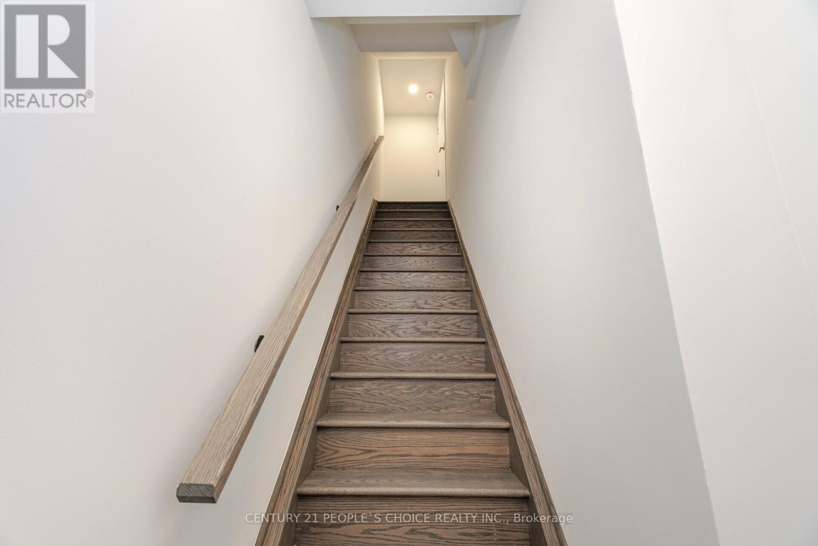 Th 263 - 150 Honeycrisp Crescent, Vaughan, Ontario  L4K 0N7 - Photo 4 - N12652494