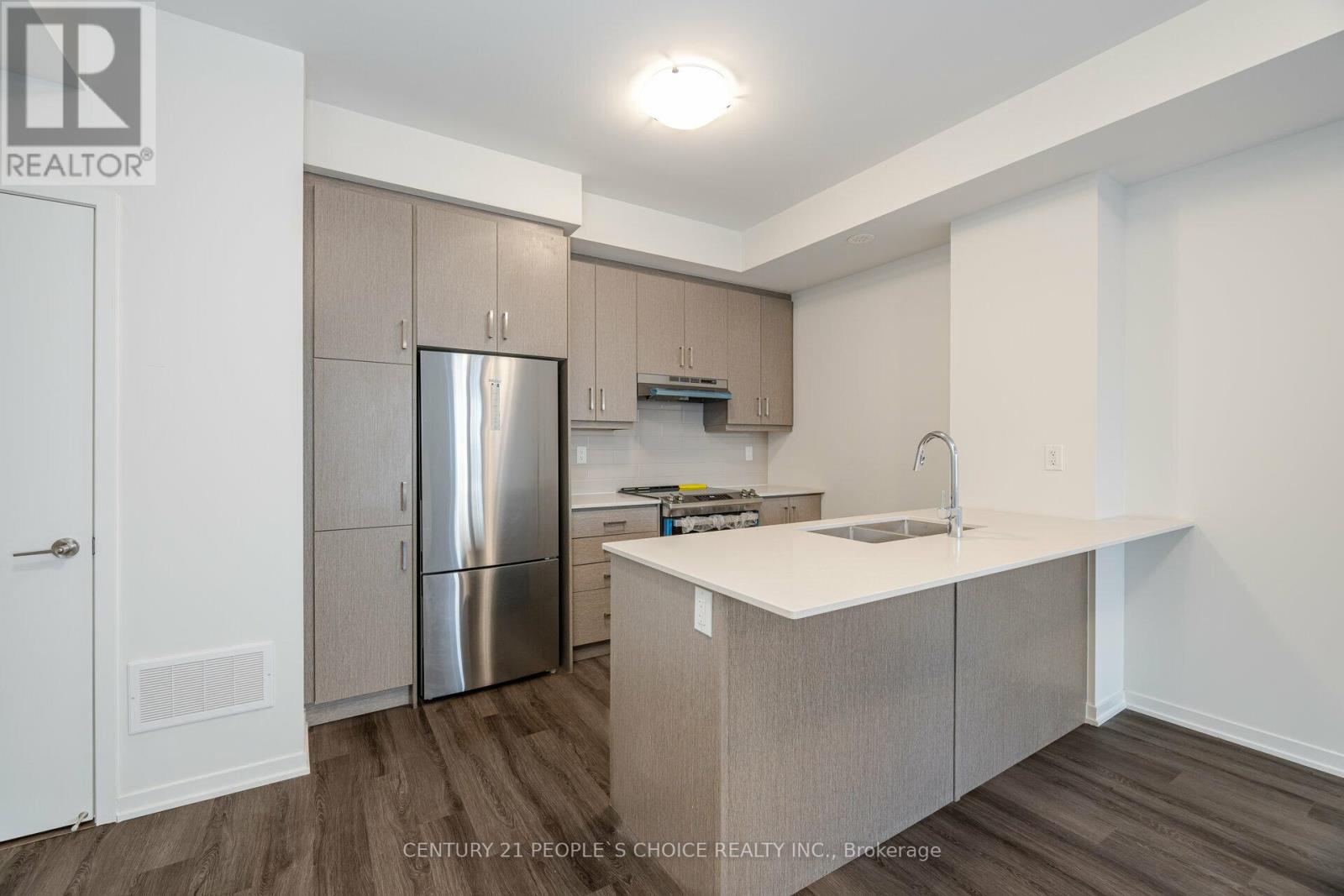 Th 263 - 150 Honeycrisp Crescent, Vaughan, Ontario  L4K 0N7 - Photo 7 - N12652494