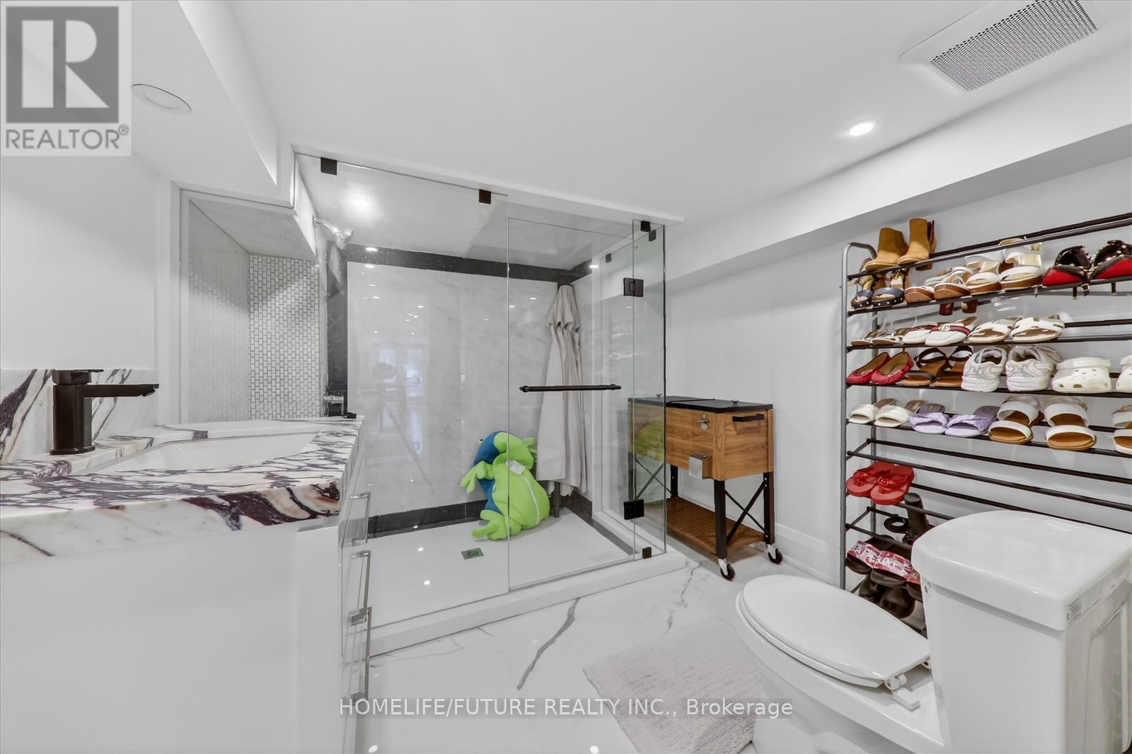 130 Tango Crescent, Newmarket, Ontario  L3X 0K4 - Photo 46 - N12755372