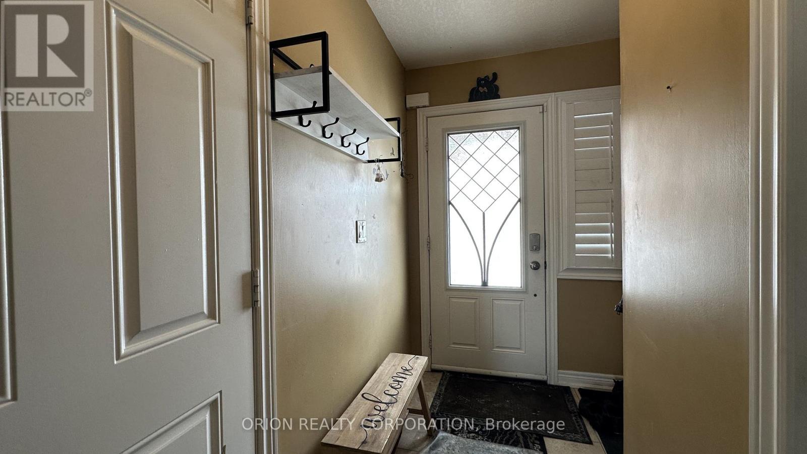 1786 Lamstone Street, Innisfil, Ontario  L9S 5A1 - Photo 3 - N12755400