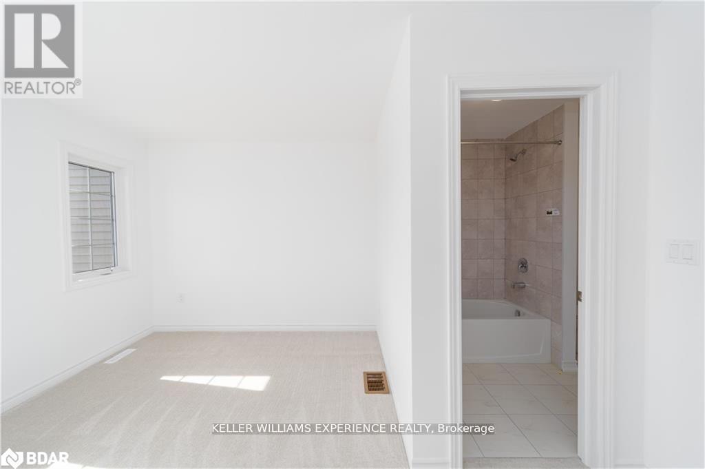 47 Pumpkin Corner Crescent, Barrie, Ontario  L9J 0T7 - Photo 7 - S12755438