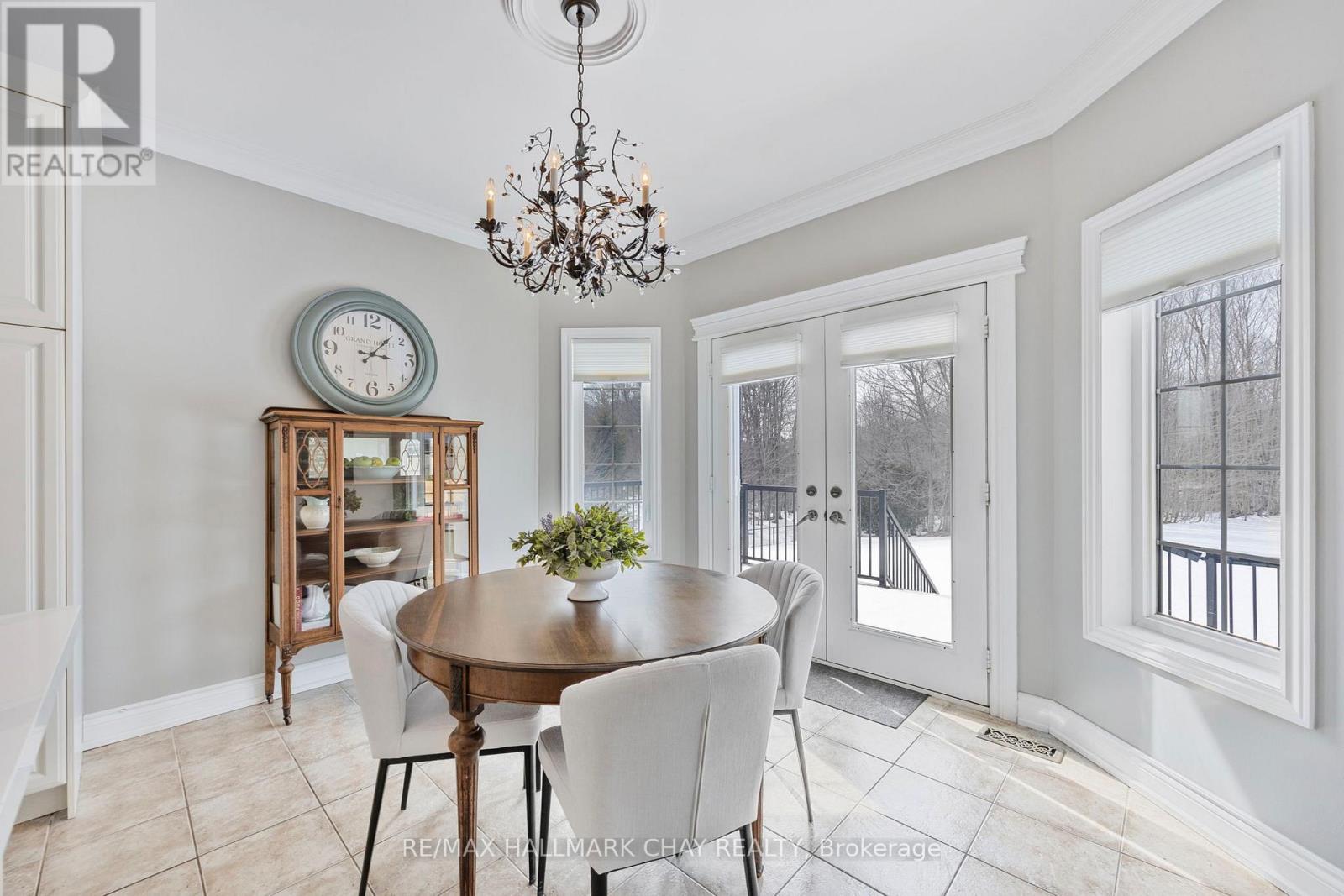 16 Basswood Drive, Wasaga Beach, Ontario  L9Z 0A9 - Photo 15 - S12755474