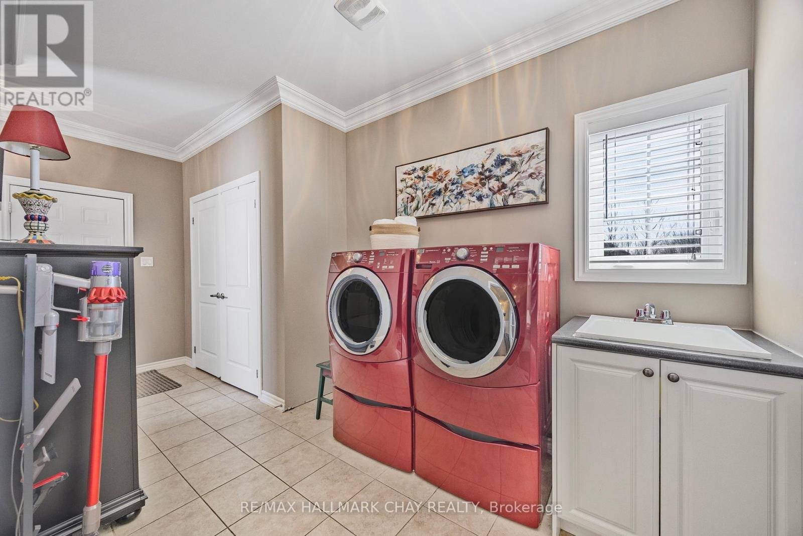 16 Basswood Drive, Wasaga Beach, Ontario  L9Z 0A9 - Photo 28 - S12755474