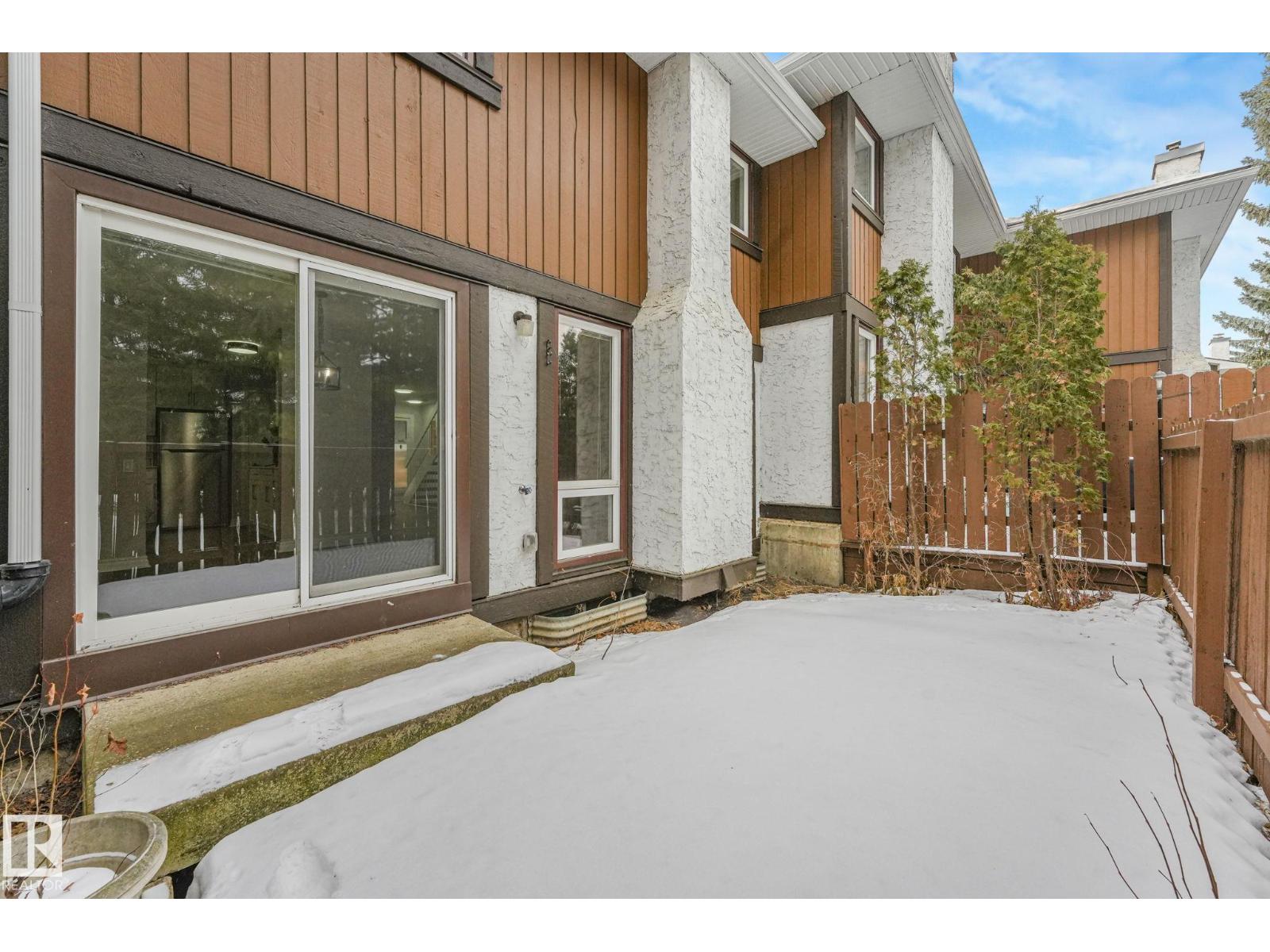 70 Hearthstone Nw, Edmonton, Alberta  T6H 5E5 - Photo 2 - E4472094