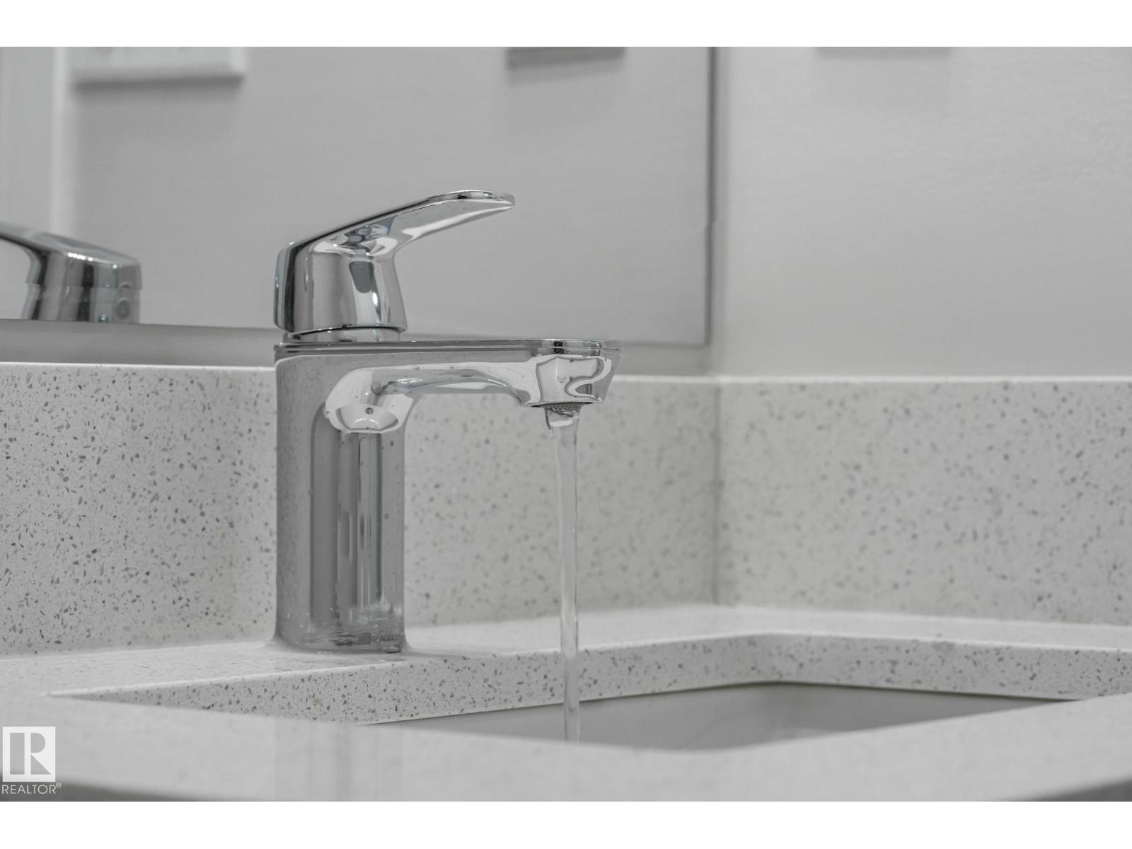 70 Hearthstone Nw, Edmonton, Alberta  T6H 5E5 - Photo 21 - E4472094