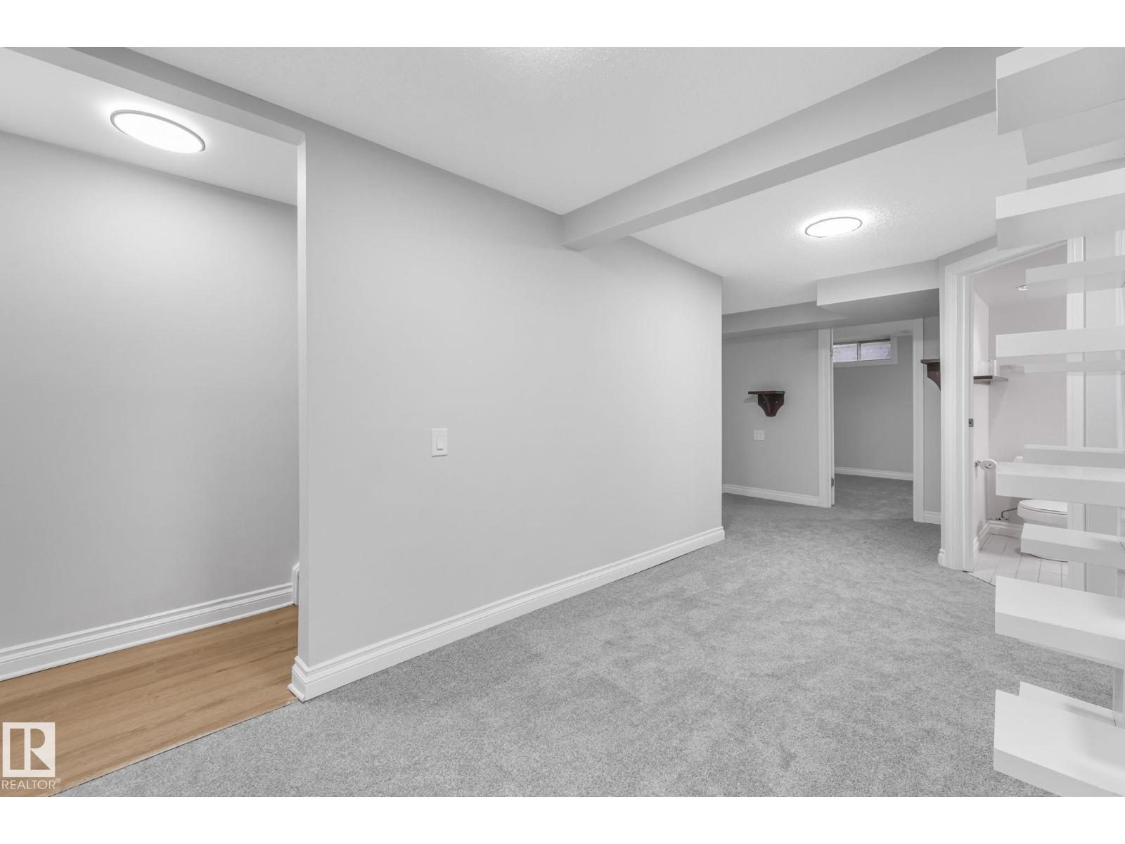 70 Hearthstone Nw, Edmonton, Alberta  T6H 5E5 - Photo 39 - E4472094