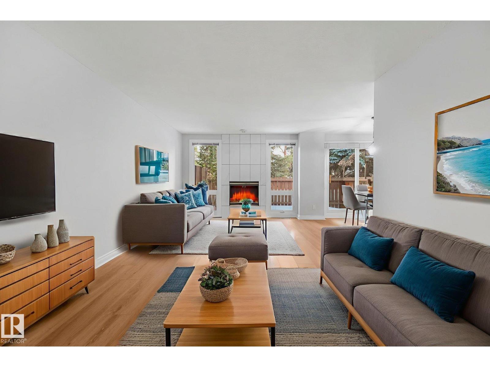 70 Hearthstone Nw, Edmonton, Alberta  T6H 5E5 - Photo 6 - E4472094