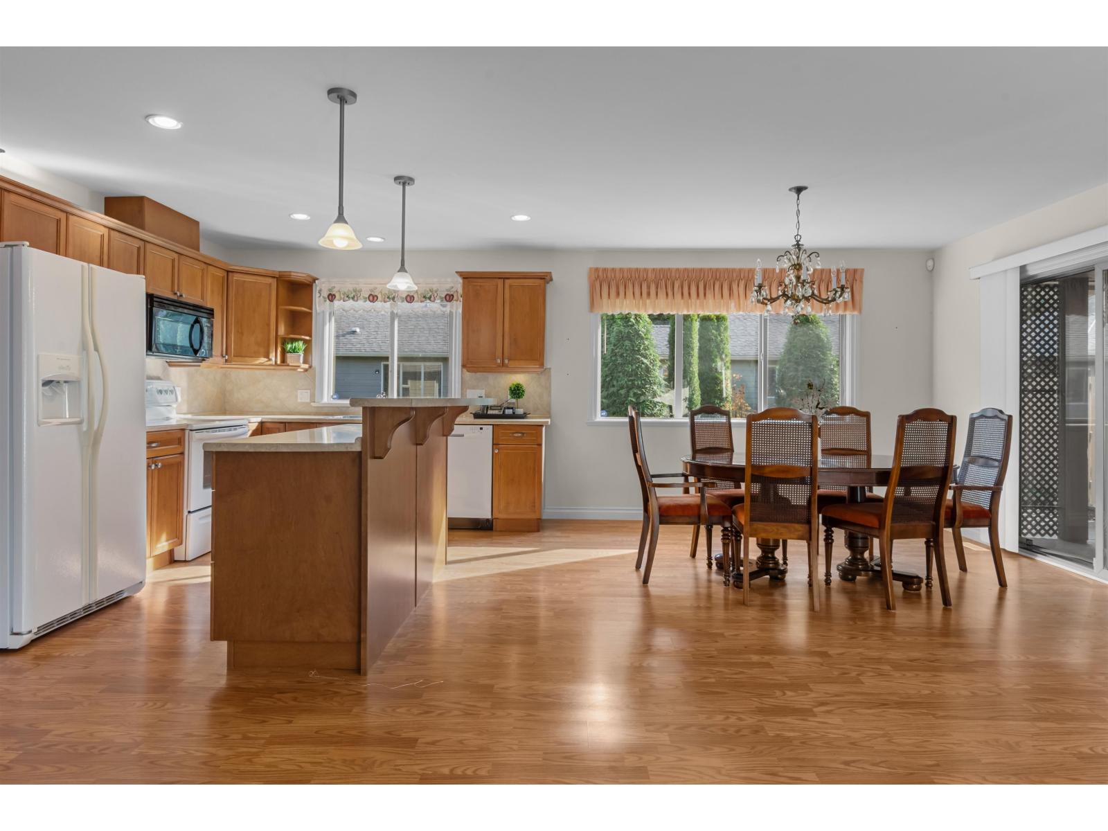 194 46000 Thomas Road, Vedder Crossing, Chilliwack, British Columbia  V2R 5W6 - Photo 3 - R3086172