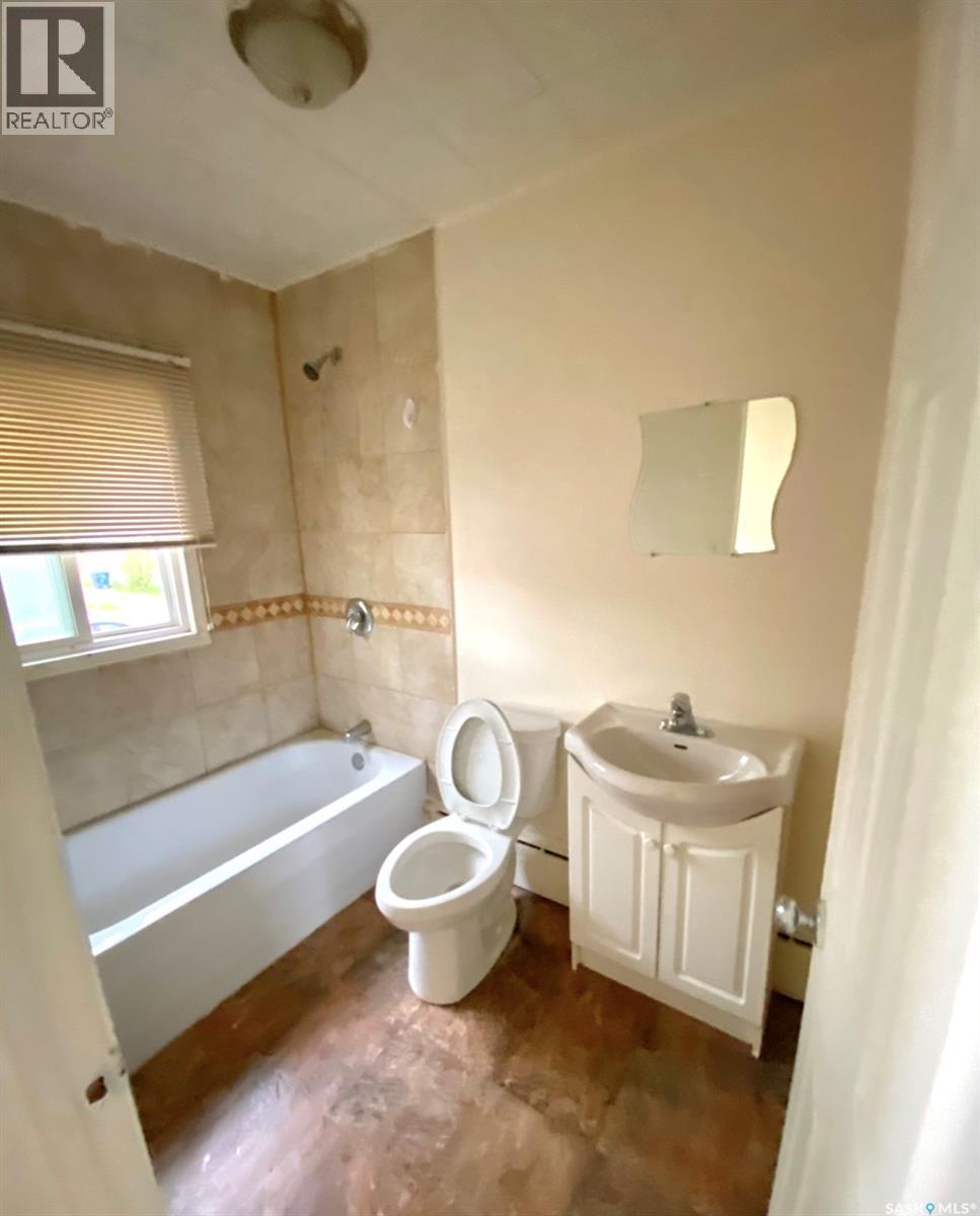 1502 105th Street, North Battleford, Saskatchewan  S9A 1T6 - Photo 13 - SK027897