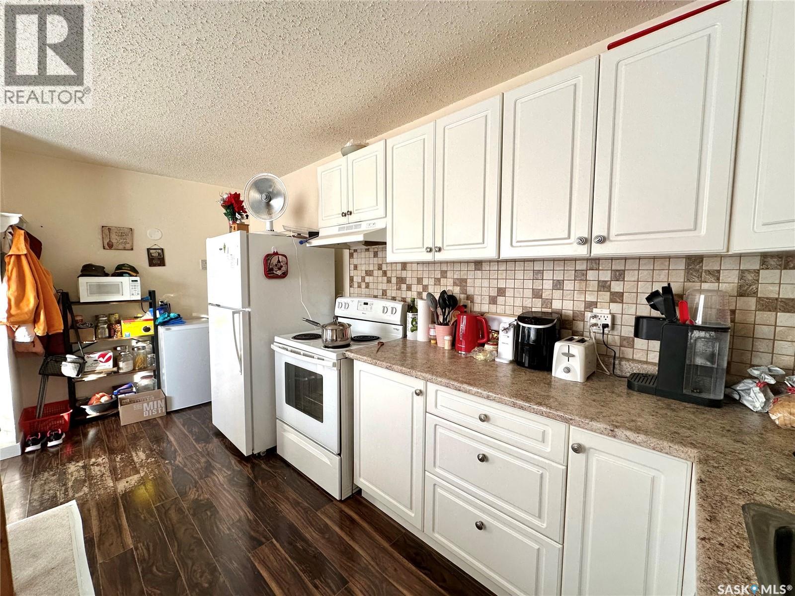 1502 105th Street, North Battleford, Saskatchewan  S9A 1T6 - Photo 19 - SK027897