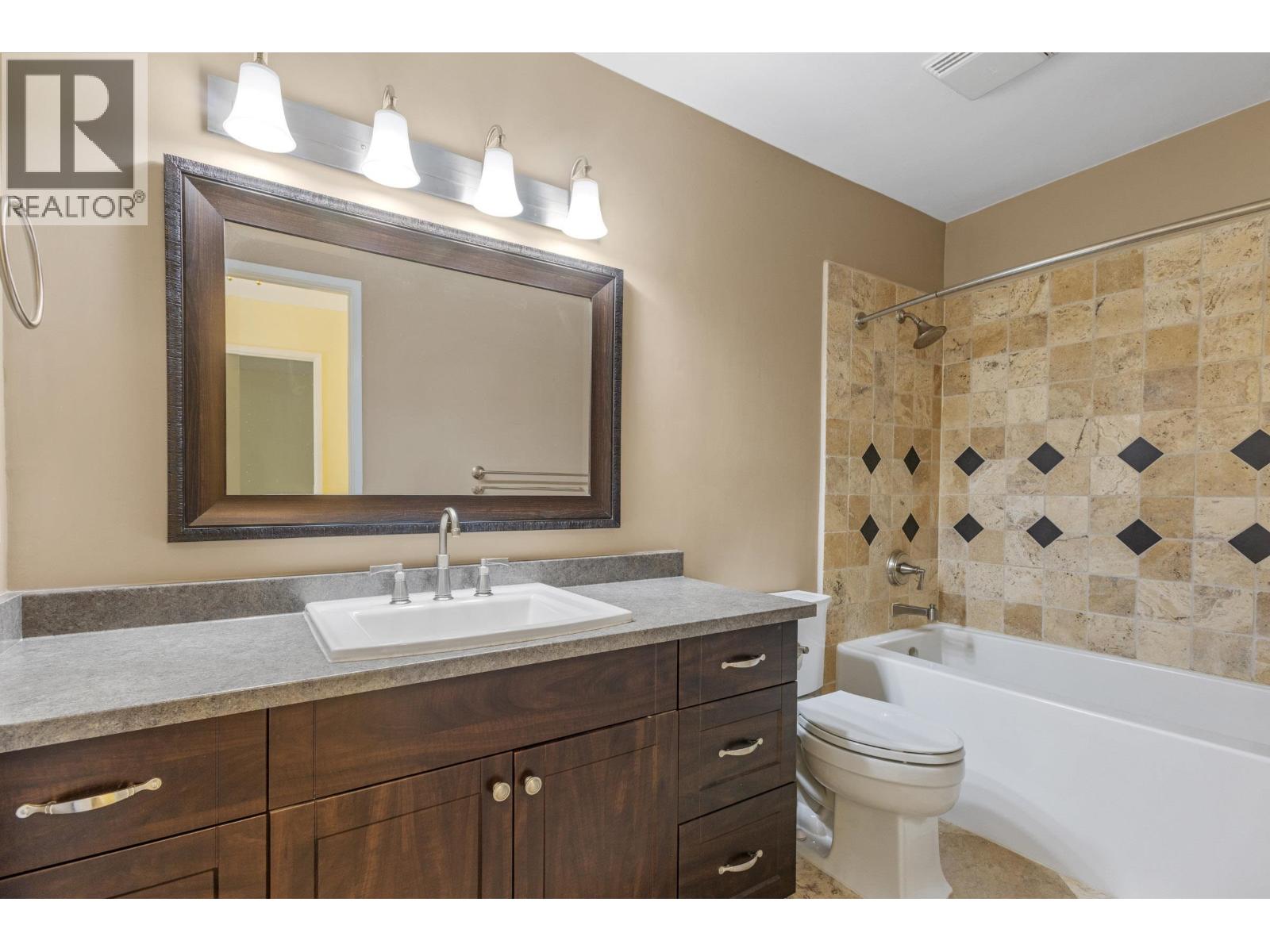 8531 Timber Court, Burnaby, British Columbia  V5A 4B6 - Photo 28 - R3085437