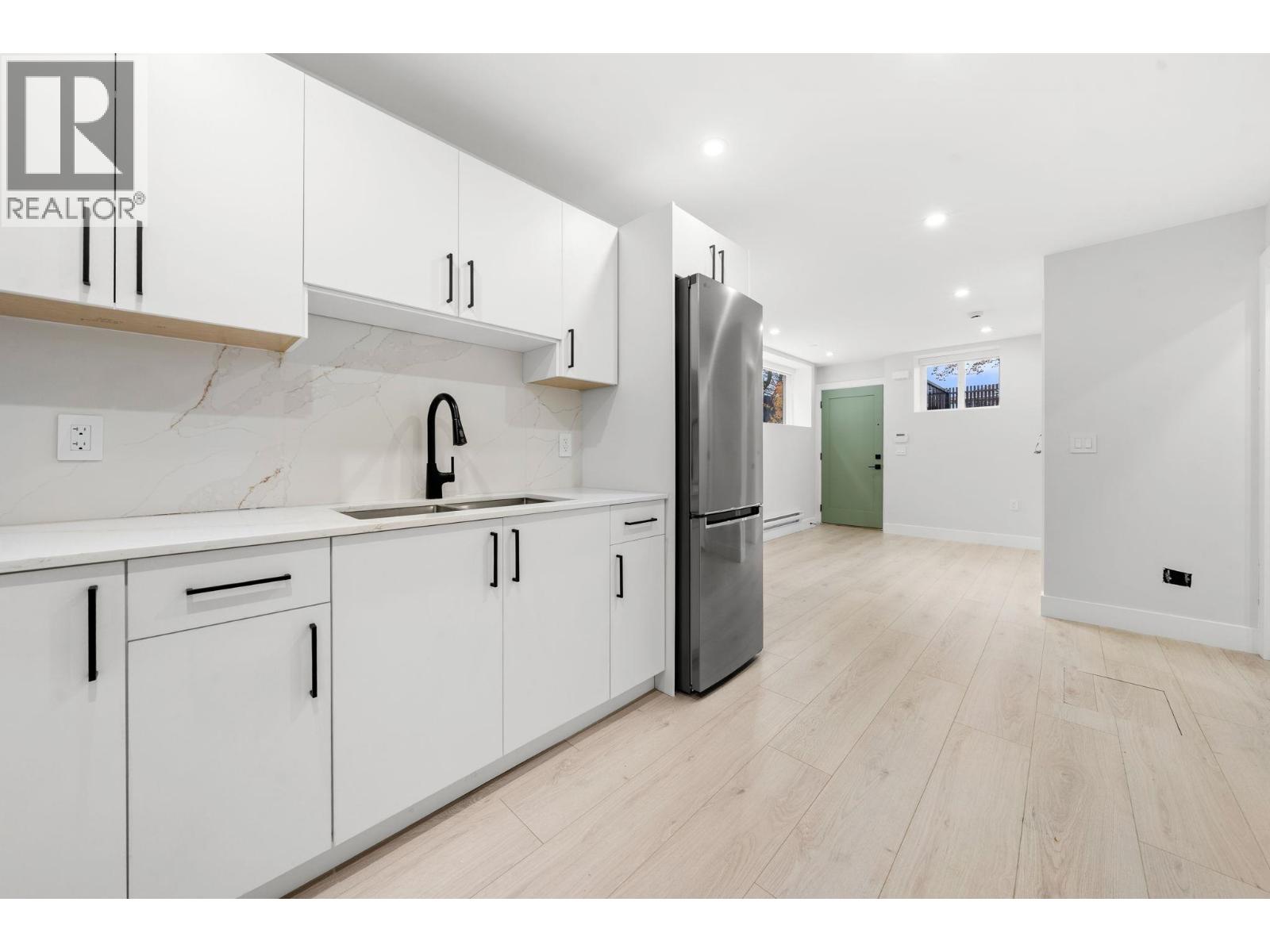 1 3274 E 44th Avenue, Vancouver, British Columbia  V5R 3B1 - Photo 25 - R3086204