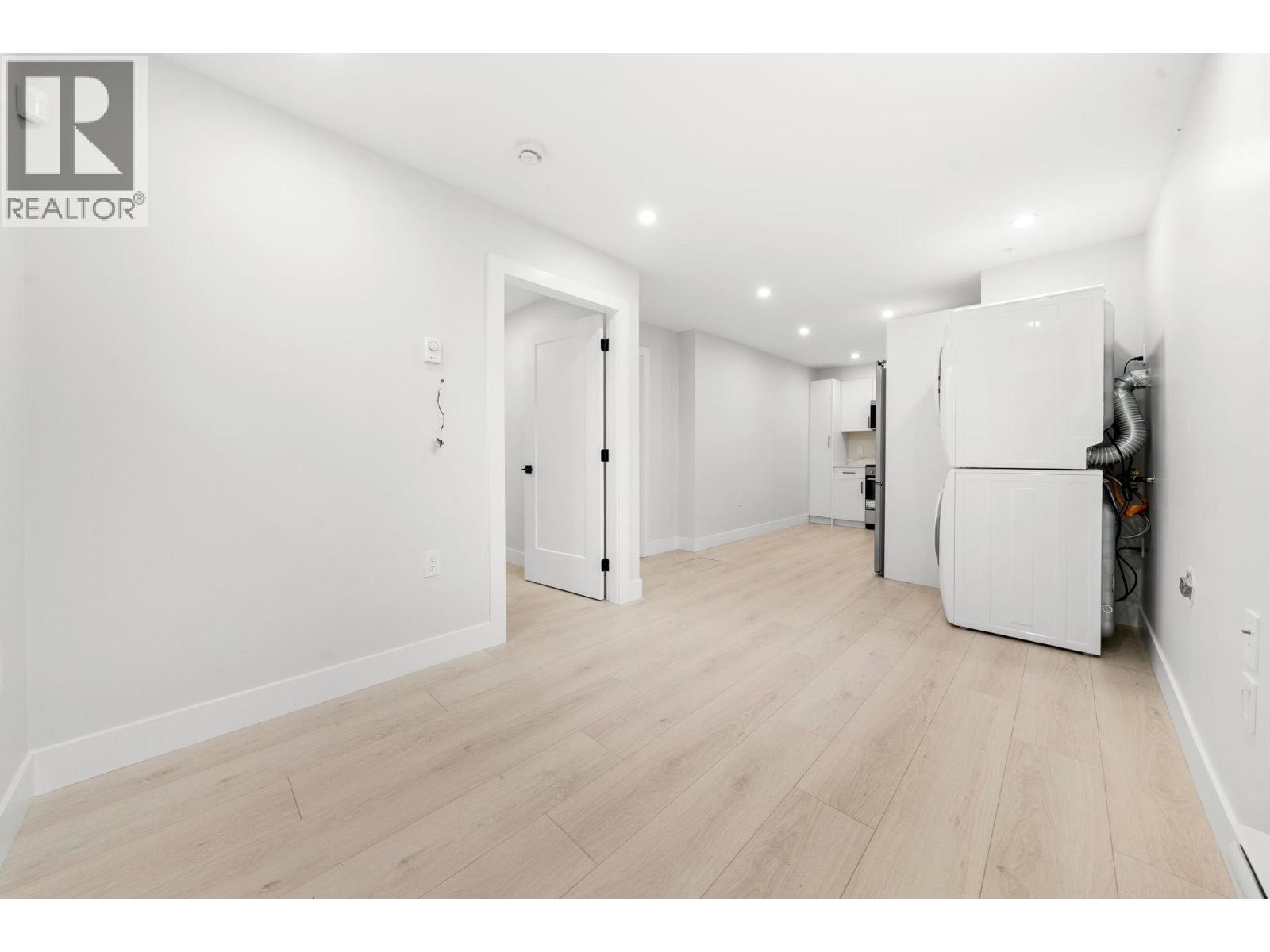 1 3274 E 44th Avenue, Vancouver, British Columbia  V5R 3B1 - Photo 26 - R3086204