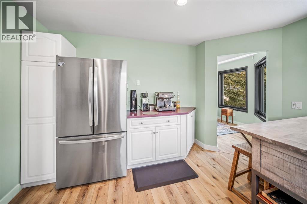 108 Lougheed Circle, Banff, Alberta  T1L 1B4 - Photo 23 - A2283298